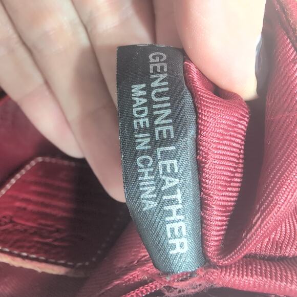 Vintage Fossil Pebbled Red Genuine Leather Crossbody Messenger Bag 75082 - Picture 9 of 14